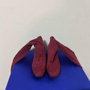 Red Heeled Boots with Pointed Toe and Suede Material